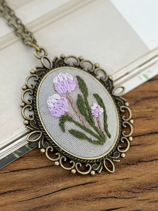 Vintage Embroidery Necklace Kit (DIY Edition)