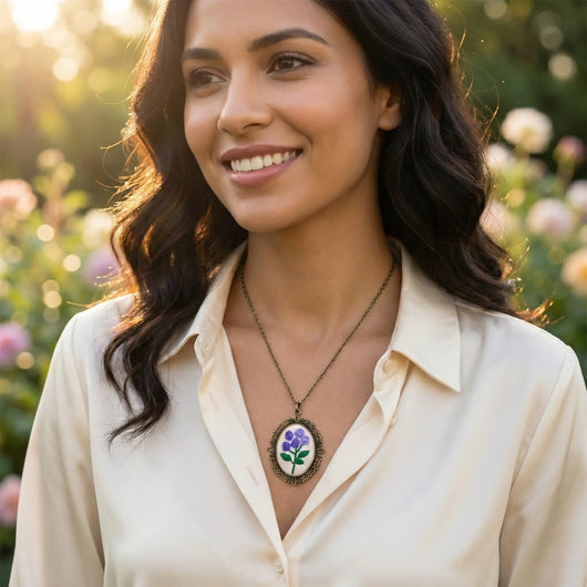 Vintage Embroidery Necklace Kit (DIY Edition)